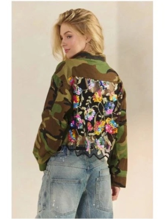 Jackets & Blazers - BRAND NEW WITH TAGS Camo Sequin Floral Mesh Back Cropped Jacket